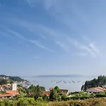 Villa Casa Vieje De Bueu